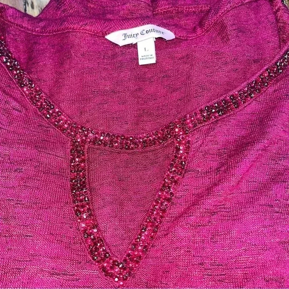 Juicy Couture Keyhole front with a little sparkle 90s vibe sweater - Picture 4 of 9